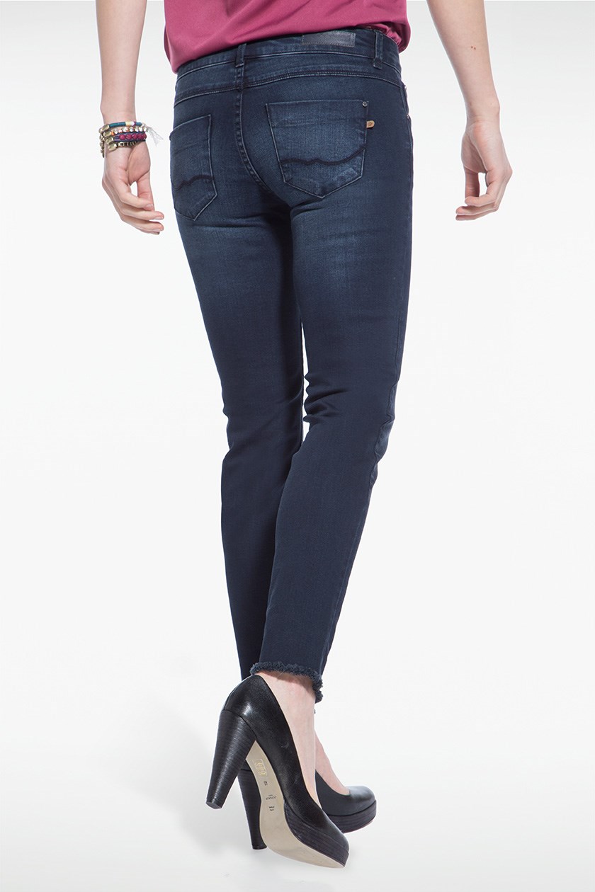Comment bien habiller en jean avec jeanfemme.site ?